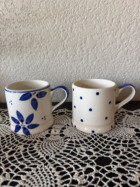 Whittard of Chelsea Tea Clipper Handpainted Blue Ecru Mug Set